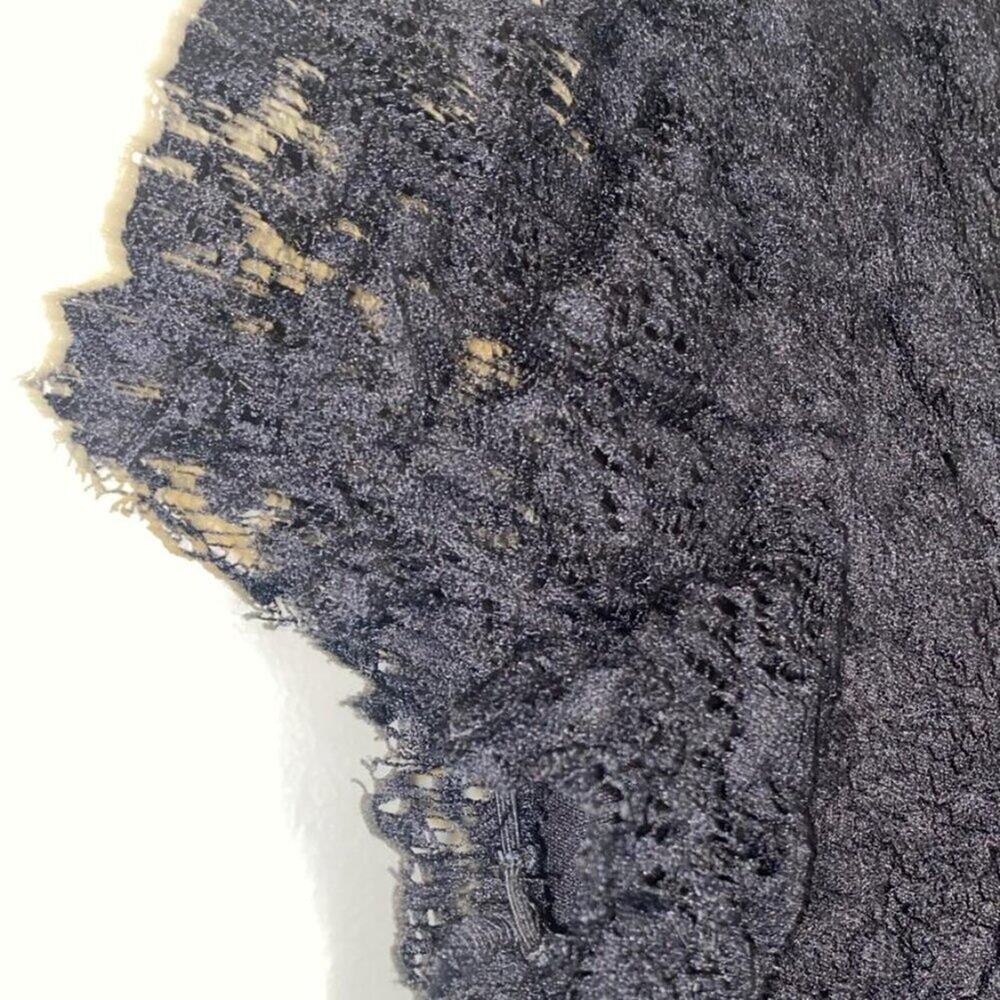 Lace Blouse - Picture 4 of 9